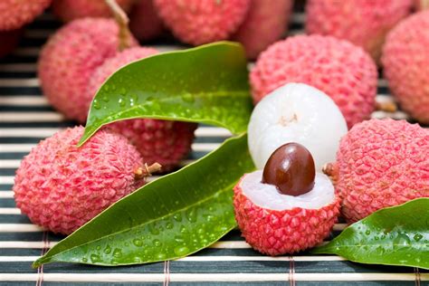 pictures of lychee